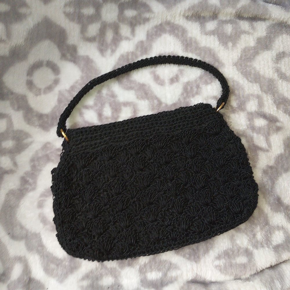 Vintage scalloped beaded clutch handbag zipper closure black